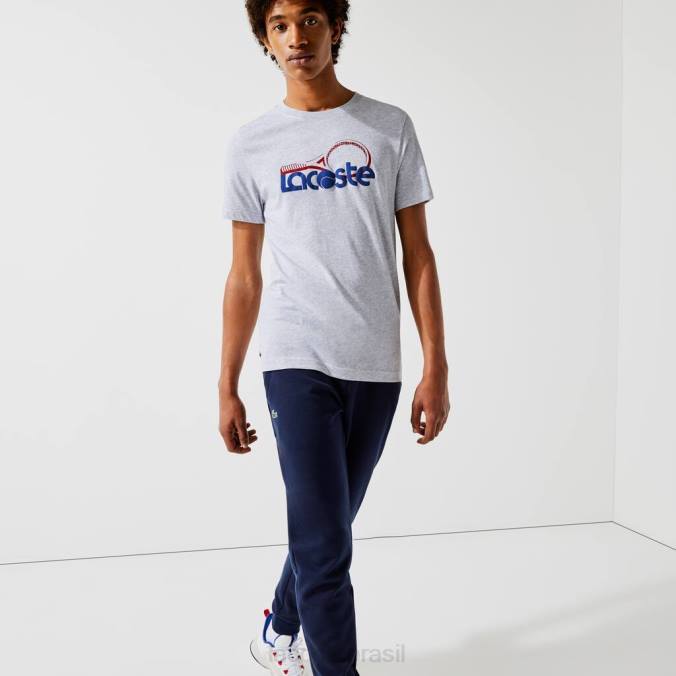 Lacoste homens camiseta esportiva com gola redonda e estampa de tênis respirável chine cinza/azul/vermelho P2PX793 roupas