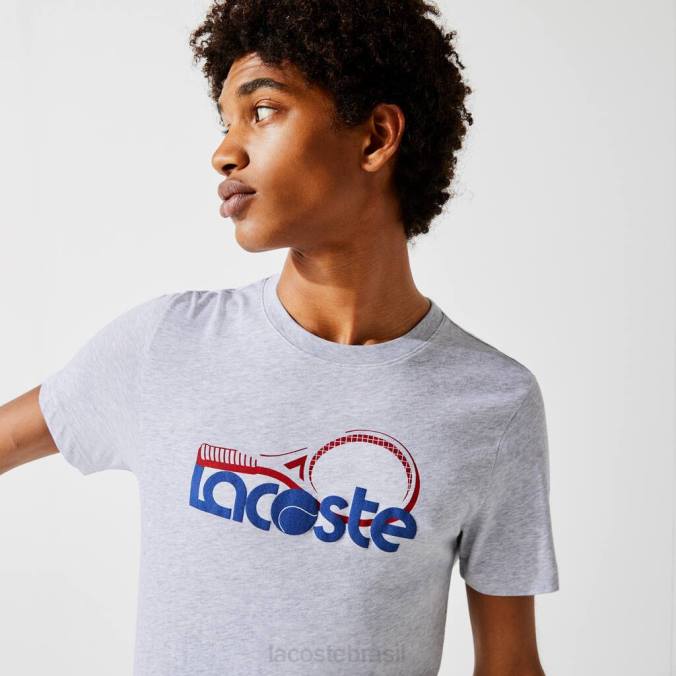 Lacoste homens camiseta esportiva com gola redonda e estampa de tênis respirável chine cinza/azul/vermelho P2PX793 roupas