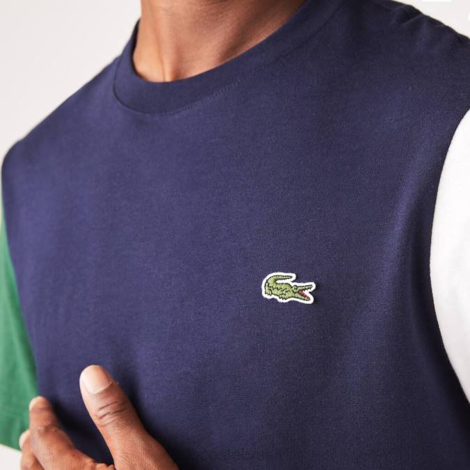 Lacoste homens camiseta regular fit em jersey de algodão colorblock azul marinho/verde/branco P2PX814 roupas