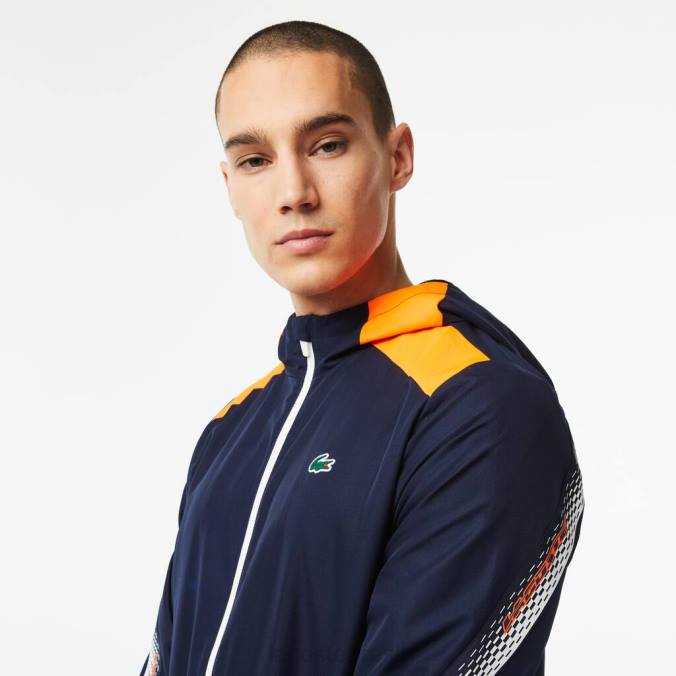 Lacoste homens jaqueta com capuz de poliéster reciclado de tênis azul marinho/laranja/branco/branco P2PX379 roupas